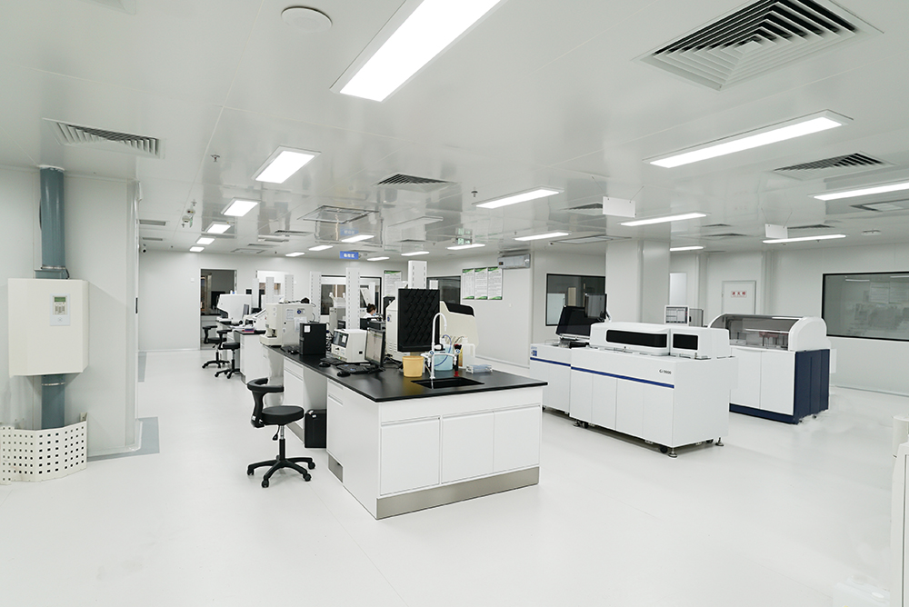 三亚国康医院-海南-化验室-(2).jpg